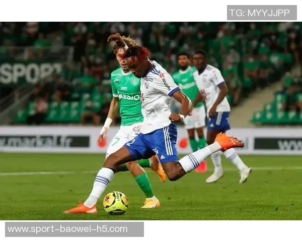 拉斯帕多里谈意大利逆境反弹孔蒂西蒙尼的严格训练助力目标实现